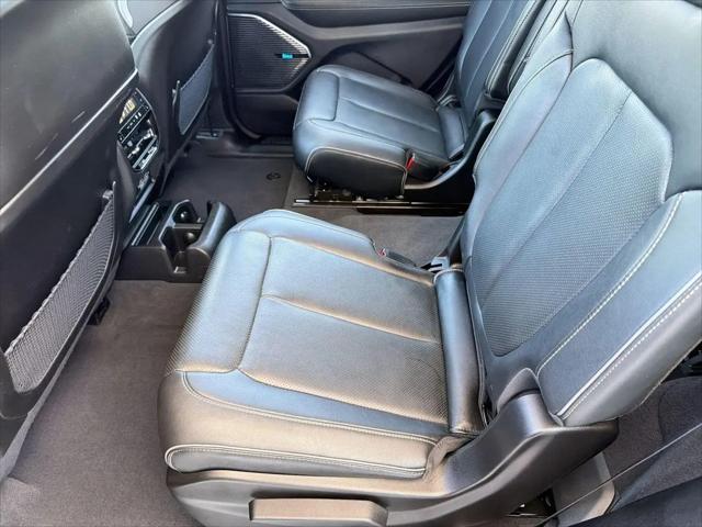 2023 Jeep Grand Cherokee L Overland 4x4