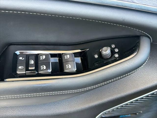 2023 Jeep Grand Cherokee L Overland 4x4