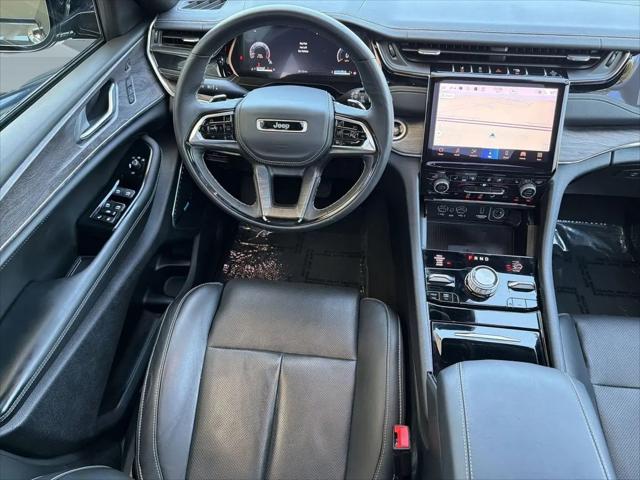 2023 Jeep Grand Cherokee L Overland 4x4