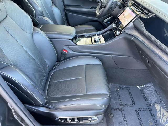 2023 Jeep Grand Cherokee L Overland 4x4