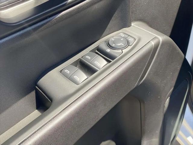 2024 GMC Sierra 1500 4WD Crew Cab Standard Box Pro