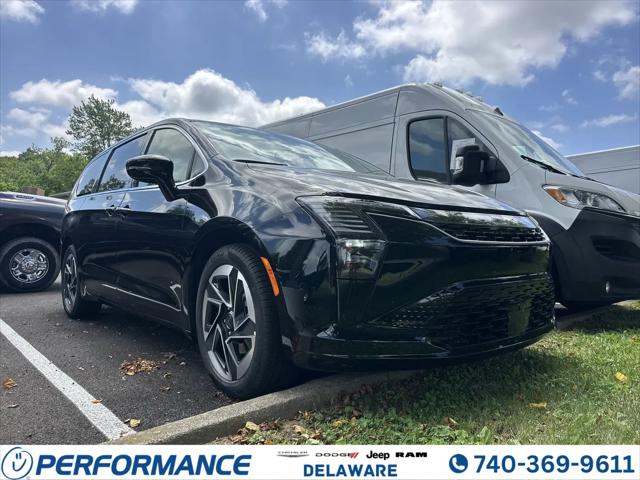 2027 Chrysler Pacifica Limited for sale in Delaware, OH