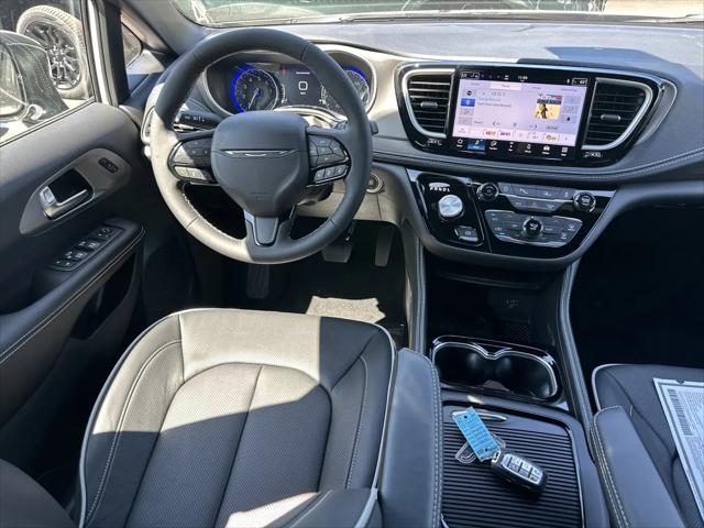 2027 Chrysler Pacifica Limited