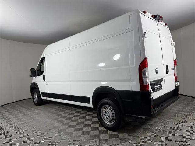 2026 Ram ProMaster 2500 Cargo Van Tradesman High Roof 159" WB w/Pass Seat