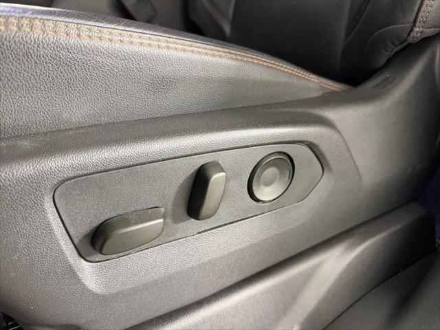 2025 GMC Sierra 2500HD 4WD Crew Cab Standard Bed AT4