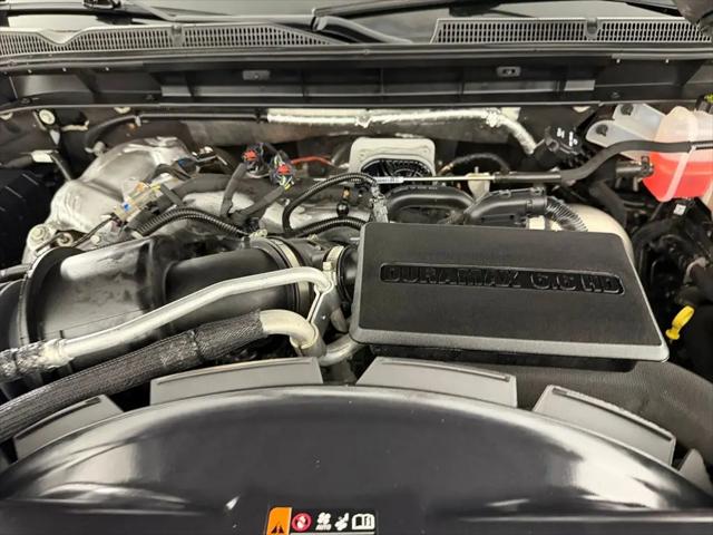 2025 GMC Sierra 2500HD 4WD Crew Cab Standard Bed AT4