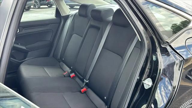 2023 Honda Civic EX w/o BSI