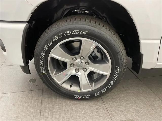 2026 Ram 1500 Express Crew Cab 4x2 57 Box