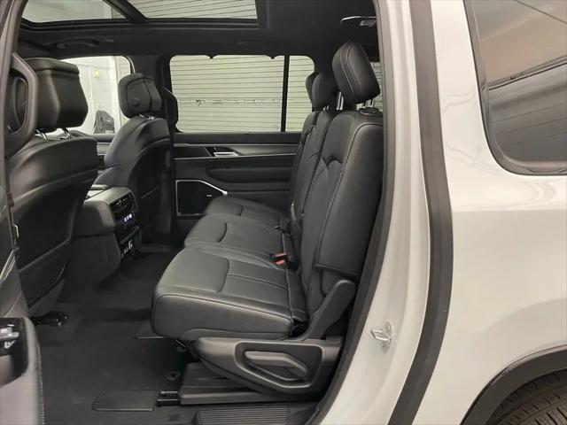 2026 Jeep Grand Wagoneer L Limited Reserve 4x4