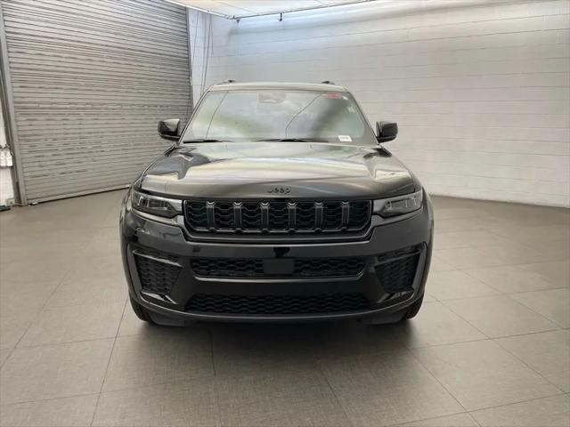 2026 Jeep Grand Cherokee L Altitude 4x2