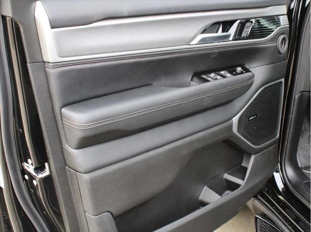 2026 Jeep Grand Wagoneer 4x4