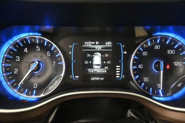 2022 Chrysler Voyager LX