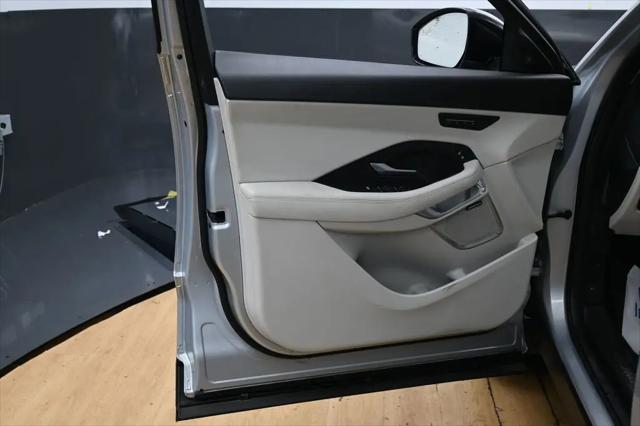 2023 Jaguar E-PACE SE P250 AWD Automatic