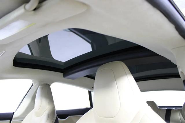 2013 Tesla Model S Performance