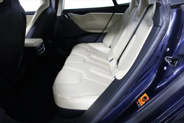 2013 Tesla Model S Performance