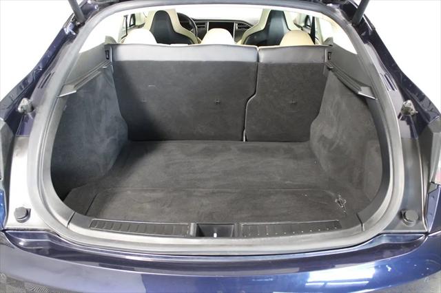 2013 Tesla Model S Performance