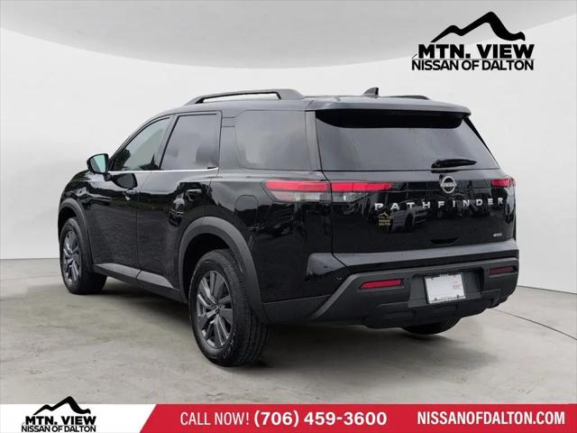 2025 Nissan Pathfinder SV 4WD