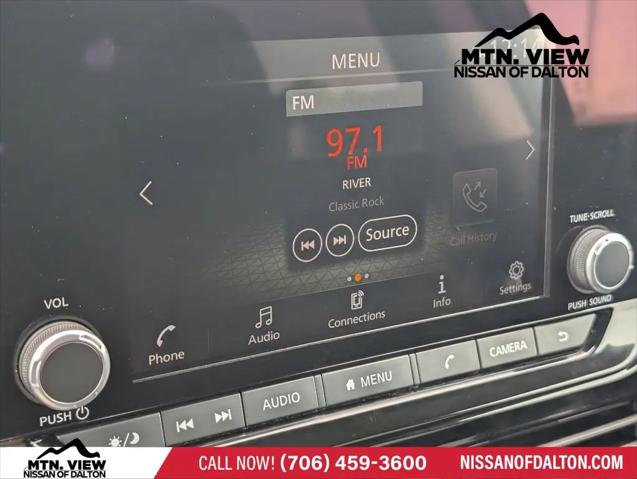 2025 Nissan Pathfinder SV 4WD