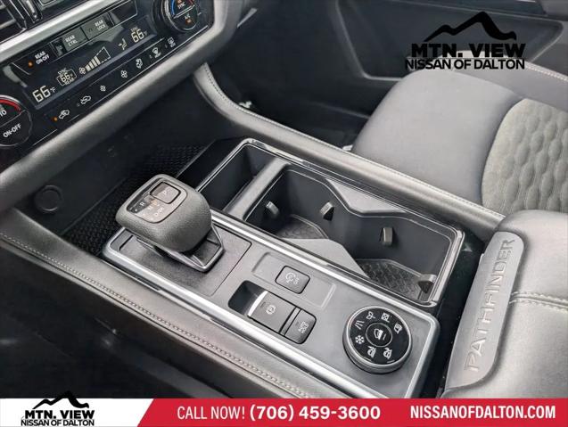 2025 Nissan Pathfinder SV 4WD