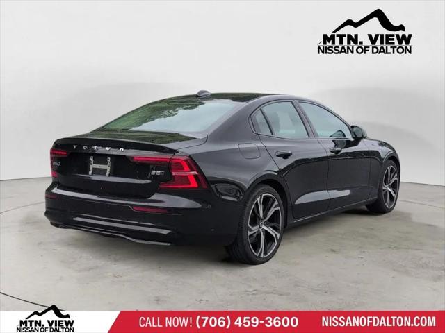 2024 Volvo S60 B5 Core Dark Theme
