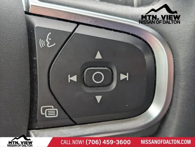 2024 Volvo S60 B5 Core Dark Theme