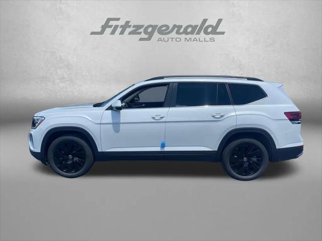 2026 Volkswagen Atlas SE with Technology