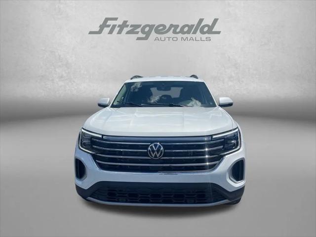 2026 Volkswagen Atlas SE with Technology