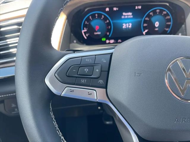 2026 Volkswagen Atlas SE with Technology