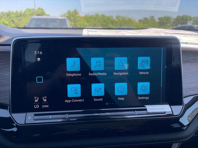 2026 Volkswagen Atlas SEL Premium R-Line
