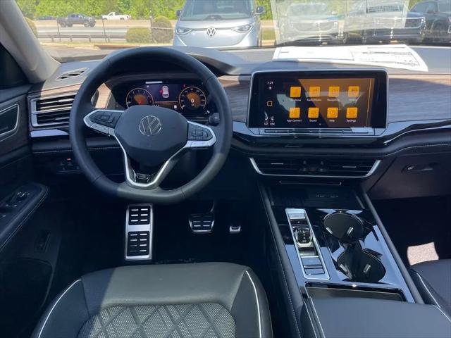2026 Volkswagen Atlas SEL Premium R-Line
