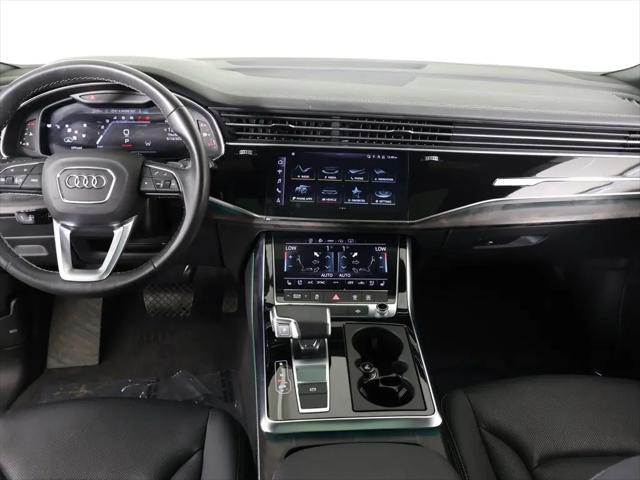 2023 Audi Q8 Premium Plus 55 TFSI quattro Tiptronic