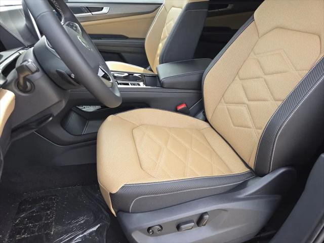 2026 Volkswagen Atlas Cross Sport SE with Technology
