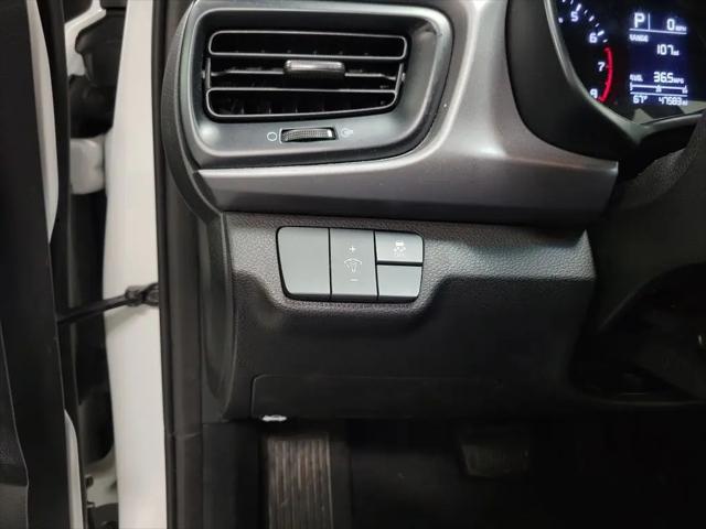 2023 Kia Rio LX