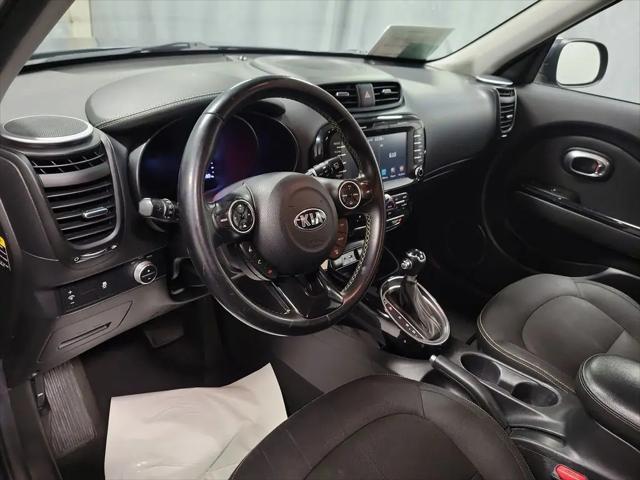 2016 Kia Soul +