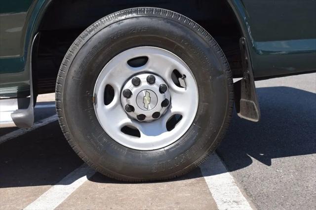 2013 Chevrolet Express LS