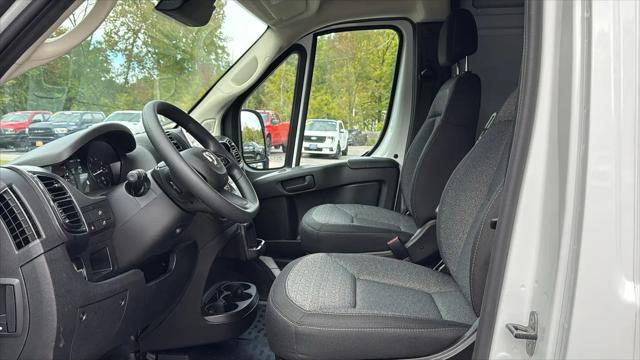 2026 Ram ProMaster Cargo Van Tradesman High Roof 159 WB EXT w/Pass Seat