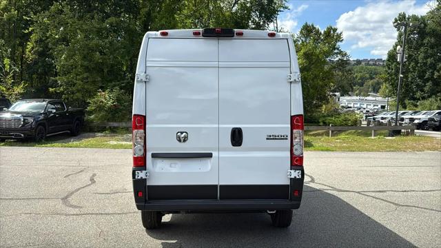 2026 Ram ProMaster Cargo Van Tradesman High Roof 159 WB w/Pass Seat