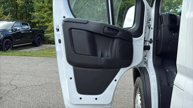 2026 Ram ProMaster Cargo Van Tradesman High Roof 159 WB w/Pass Seat