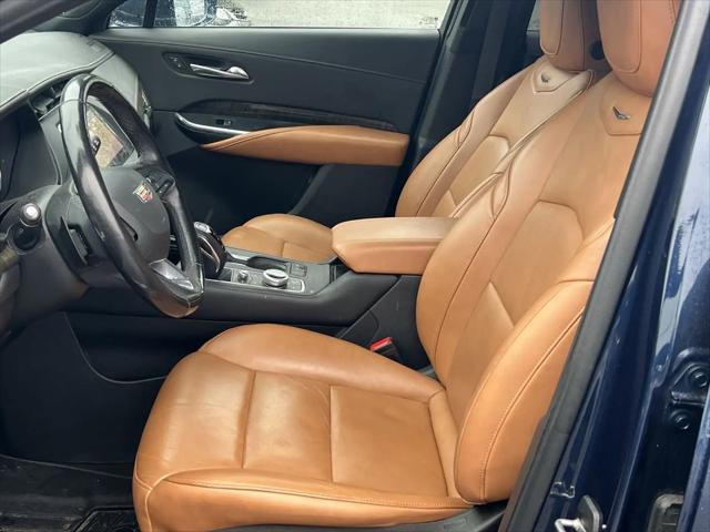 2019 Cadillac XT4 Premium Luxury