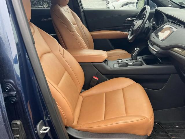 2019 Cadillac XT4 Premium Luxury