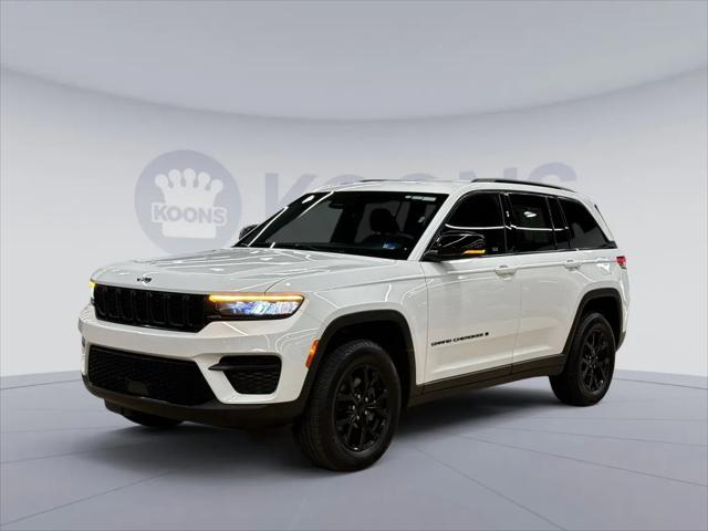 2025 Jeep Grand Cherokee Altitude 4x4