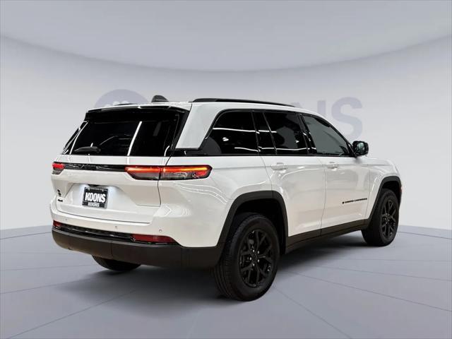2025 Jeep Grand Cherokee Altitude 4x4