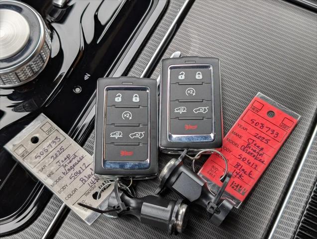 2025 Jeep Grand Wagoneer L Series III Obsidian 4x4