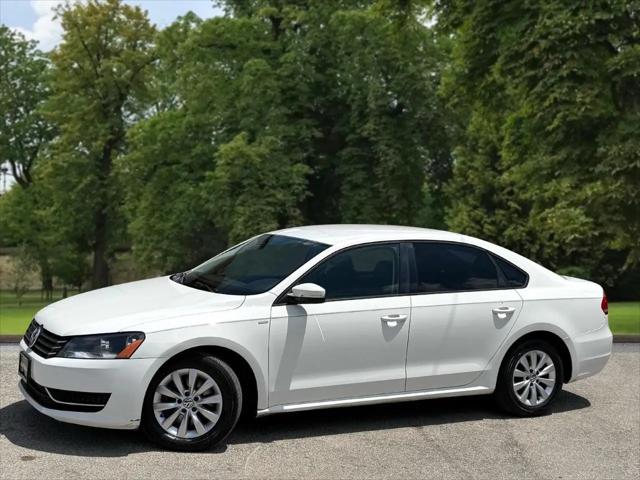 2015 Volkswagen Passat 1.8T Wolfsburg Edition