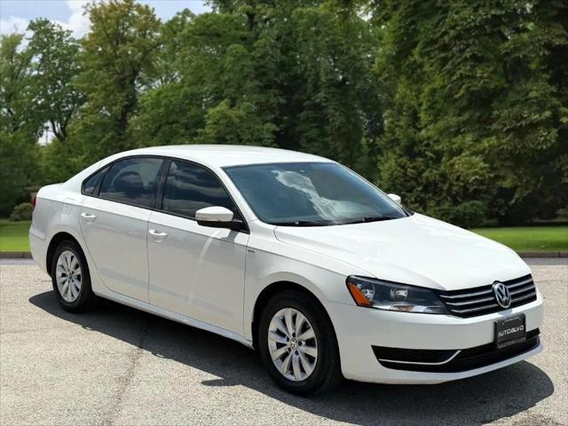 2015 Volkswagen Passat 1.8T Wolfsburg Edition