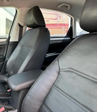 2015 Volkswagen Passat 1.8T Wolfsburg Edition