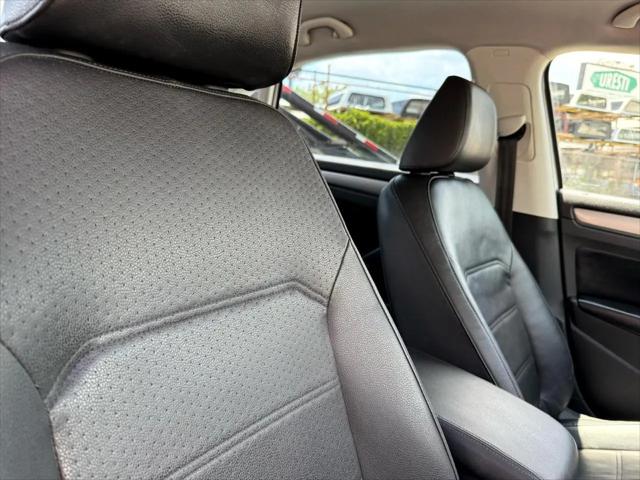 2015 Volkswagen Passat 1.8T Wolfsburg Edition