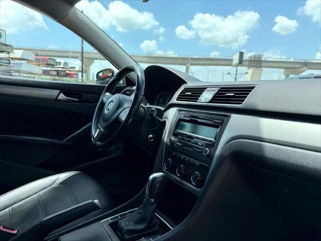2015 Volkswagen Passat 1.8T Wolfsburg Edition