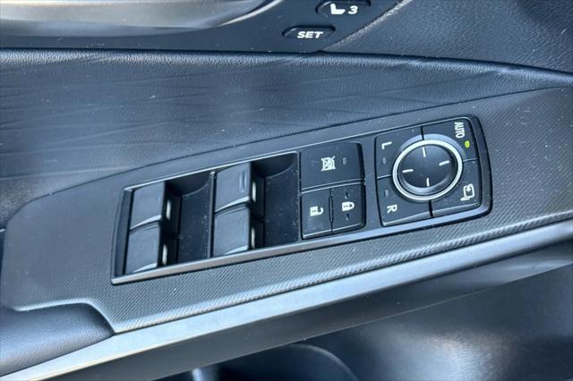 2025 Lexus IS 350 F SPORT