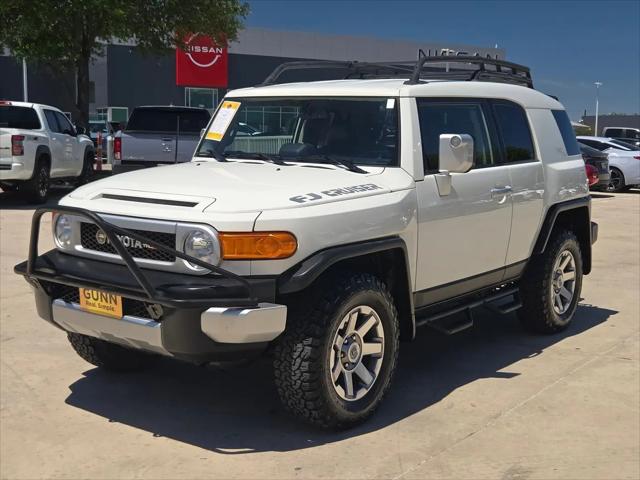 2014 Toyota FJ Cruiser Base